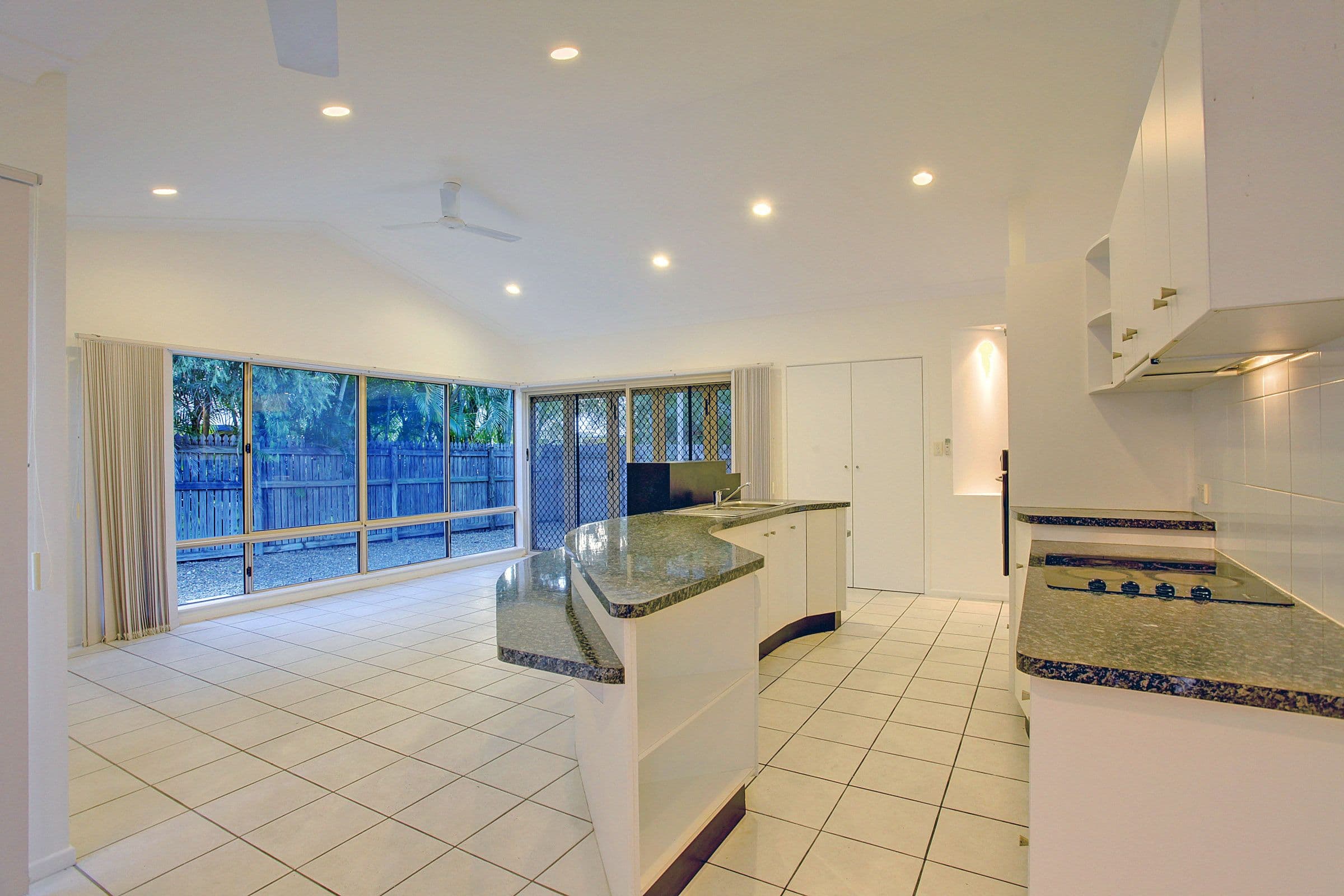 12 Harvard Street, Douglas QLD 4814, Douglas - Thumbnail 4