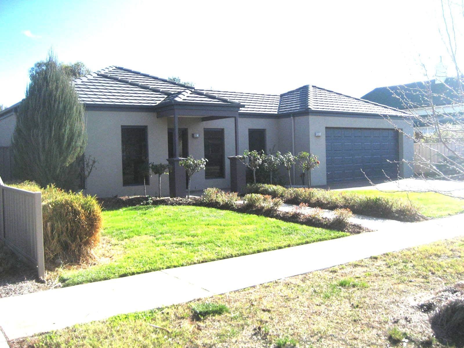 10 Queen Street, ROCHESTER VIC 3561, Rochester - Image 1