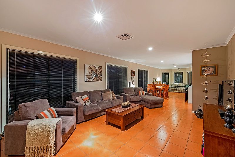 1 Sandpiper Way, TUMBI UMBI NSW 2261, Tumbi Umbi - Thumbnail 5