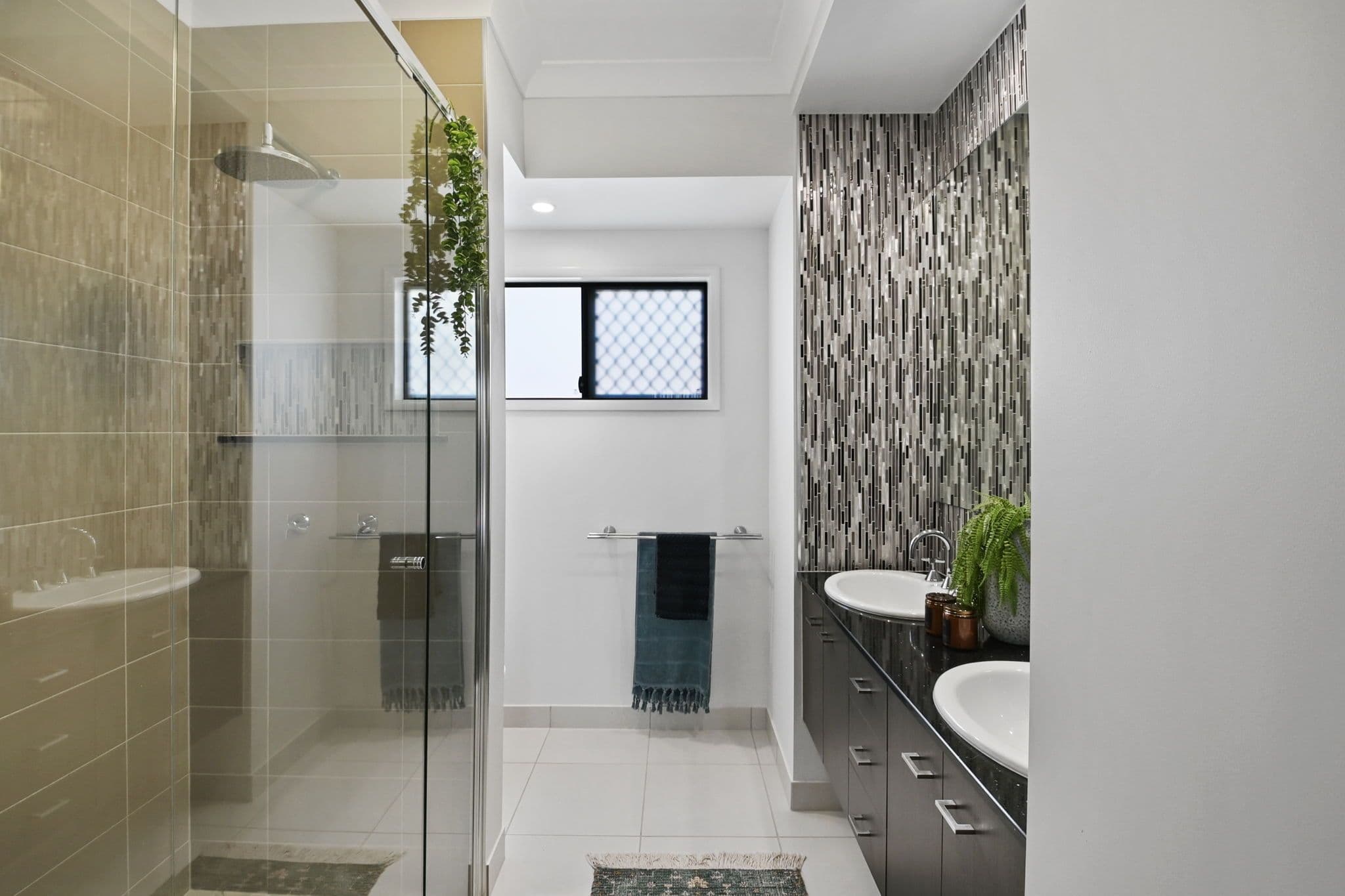 11 Featherwood Street, Mount Low QLD 4818, Mount Low - Thumbnail 5