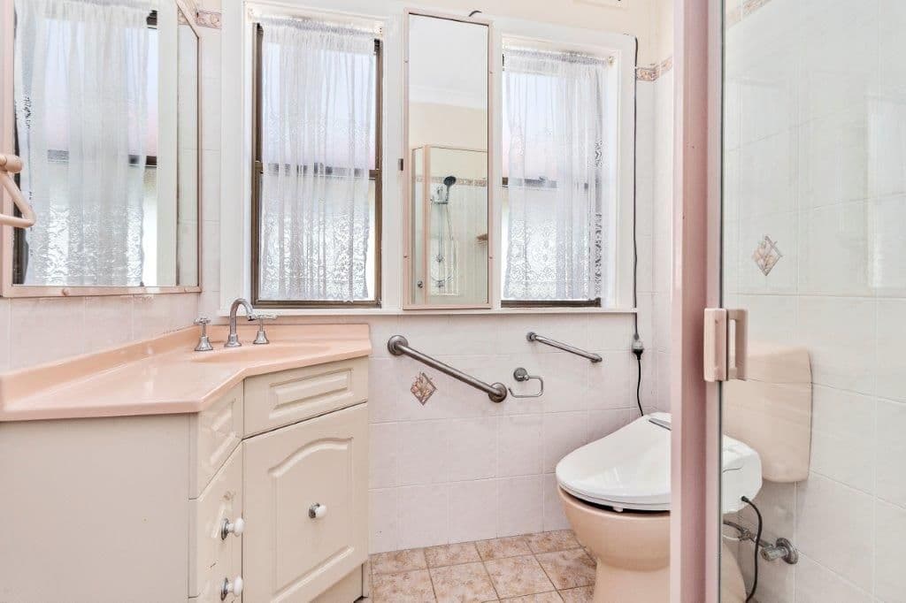 27 Earls Avenue, Riverwood - Thumbnail 5