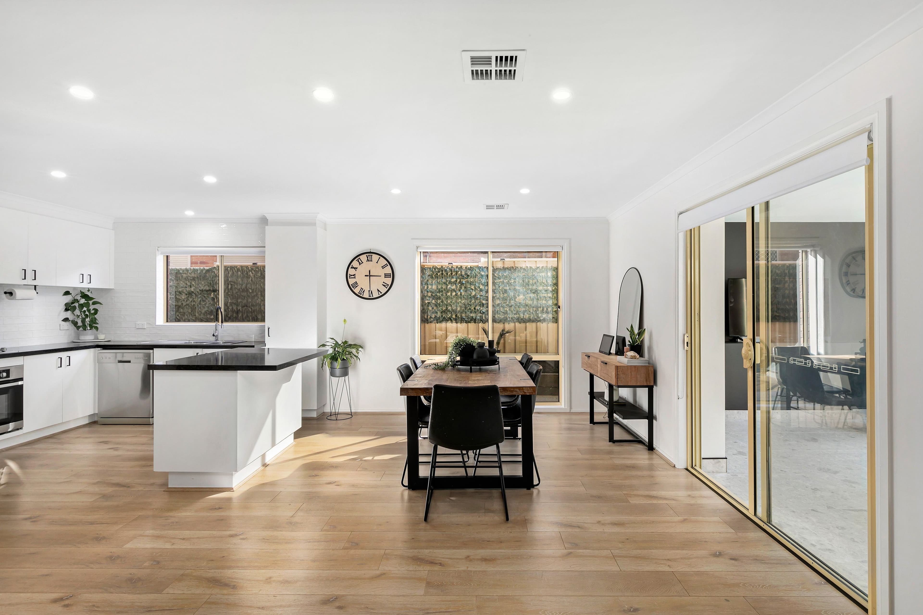 17 Arkley Drive, Greenvale VIC 3059, Greenvale - Thumbnail 3