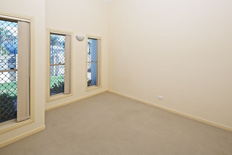 73 East Quay Drive, BIGGERA WATERS QLD 4216, Biggera Waters - Thumbnail 7