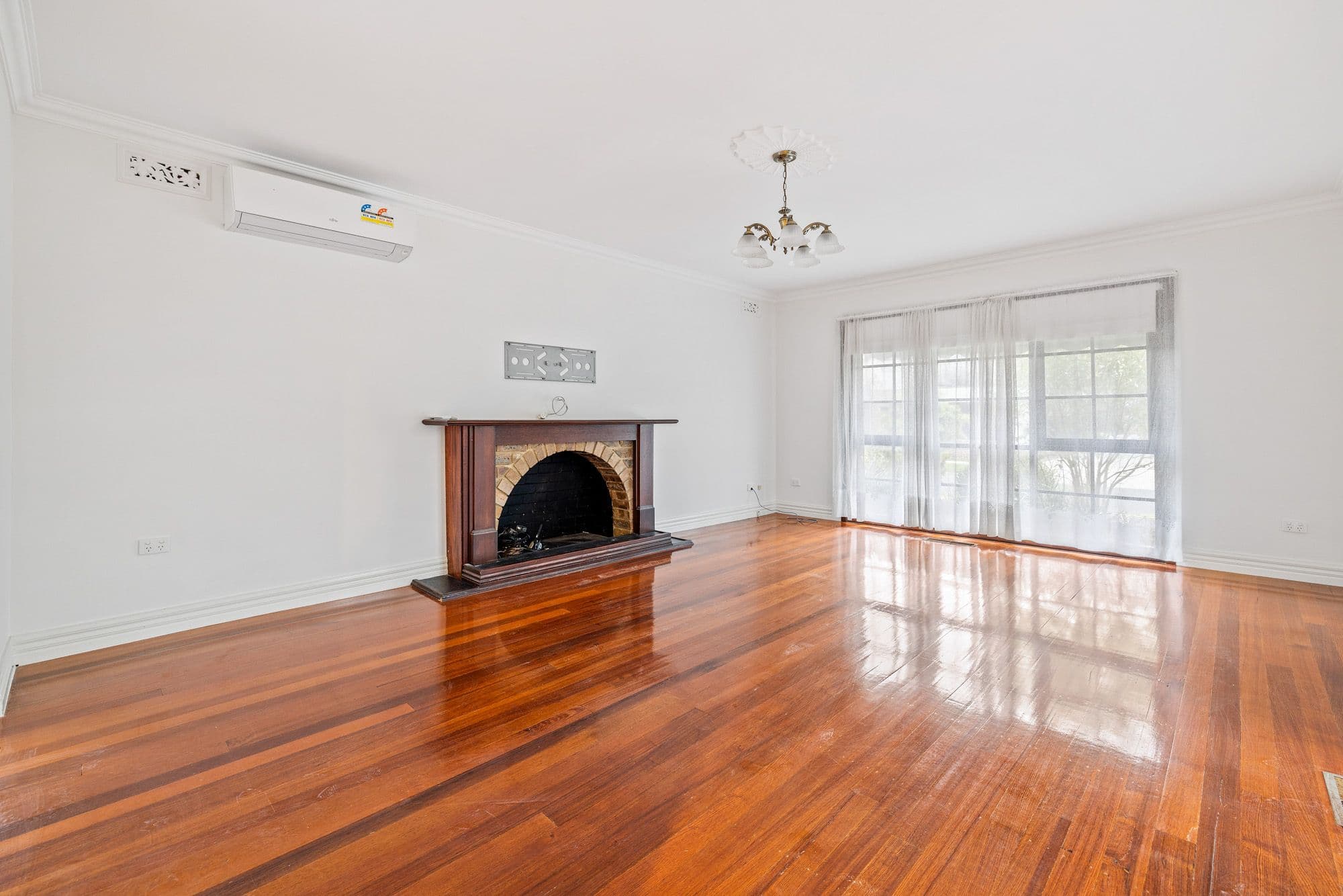 7 Norwich Street, Werribee VIC 3030, Werribee - Thumbnail 3