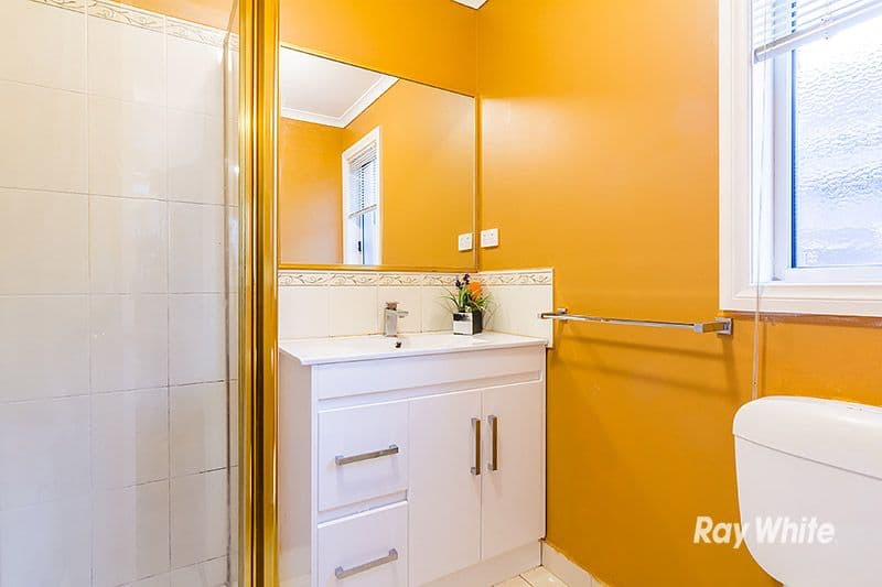16 Tuscan Court, Lyndhurst VIC 3975, Lyndhurst - Thumbnail 5