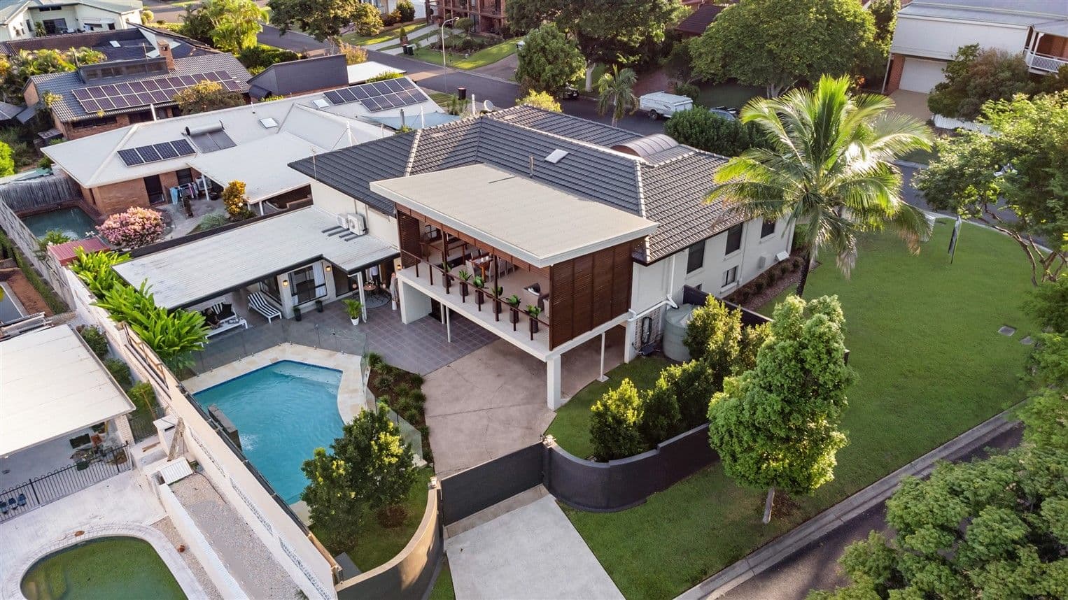 9 Frontignac Street, Carseldine QLD 4034, Carseldine - Image 1