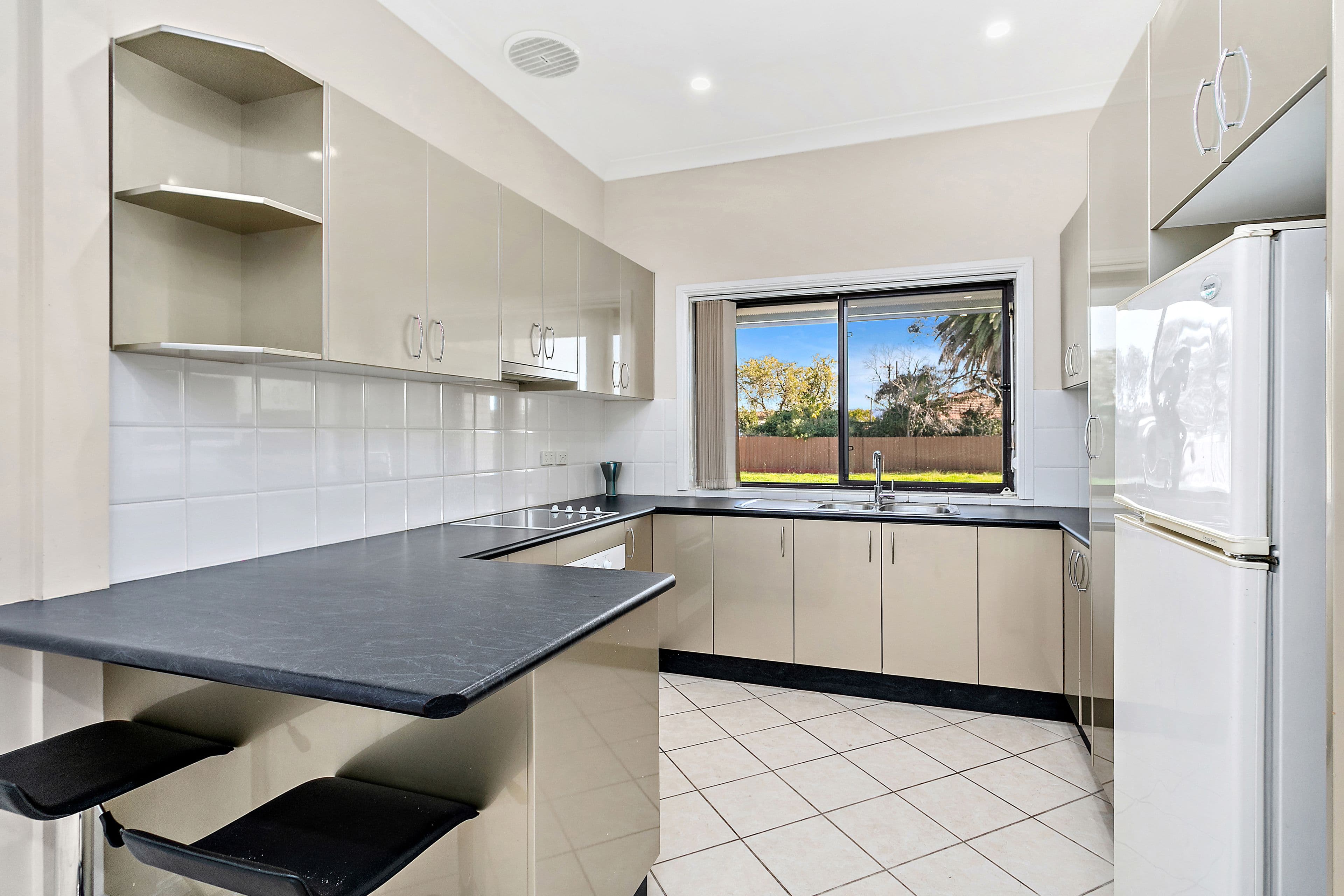 7 View Street, Lake Illawarra - Thumbnail 5