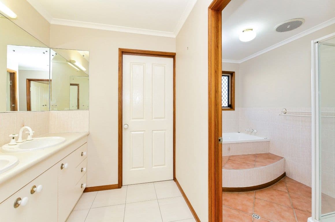 3 Daydream Drive, Clinton QLD 4680, Clinton - Thumbnail 8