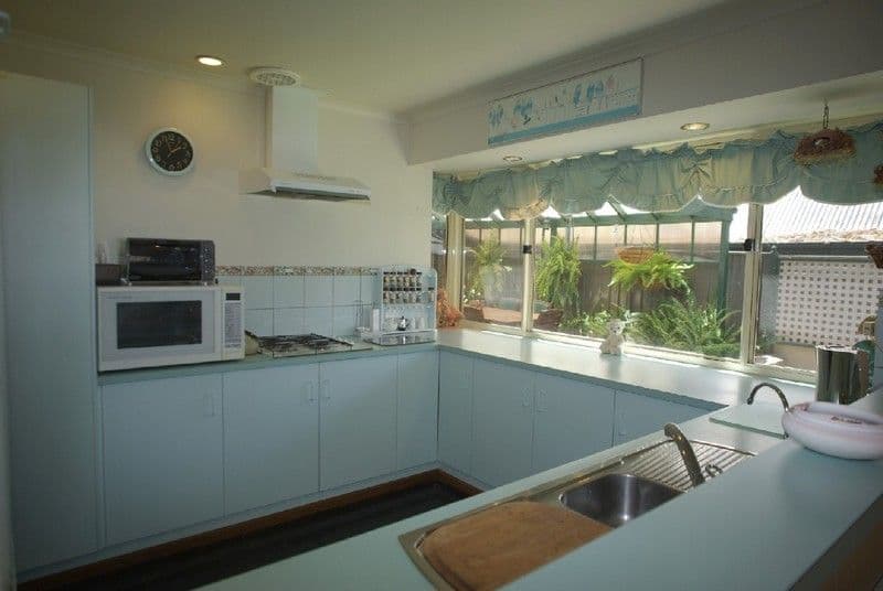8 Robin Court, FLAGSTAFF HILL SA 5159, Flagstaff Hill - Thumbnail 4