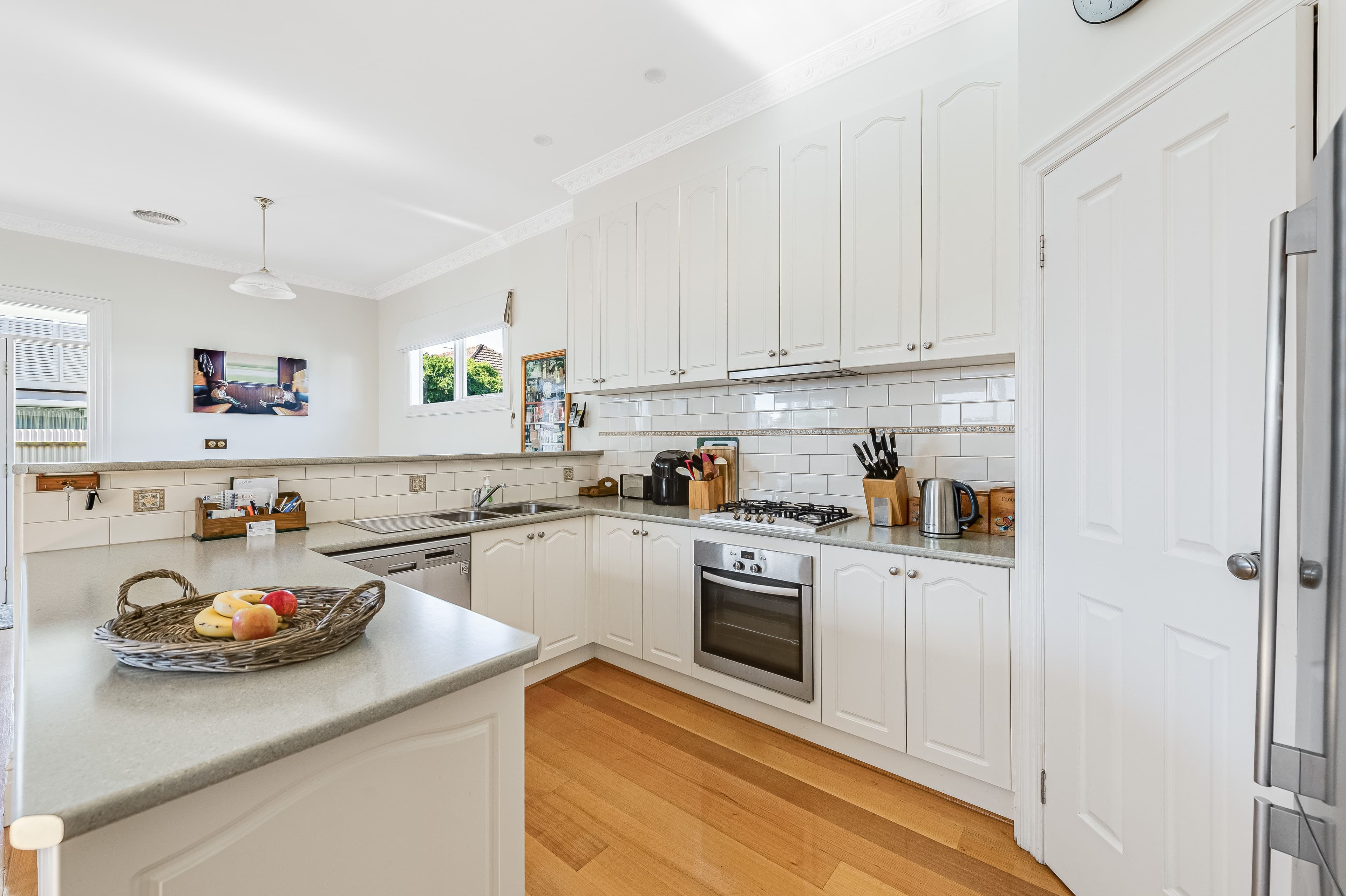 13 Pearson Street, Williamstown VIC 3016, Williamstown - Thumbnail 4