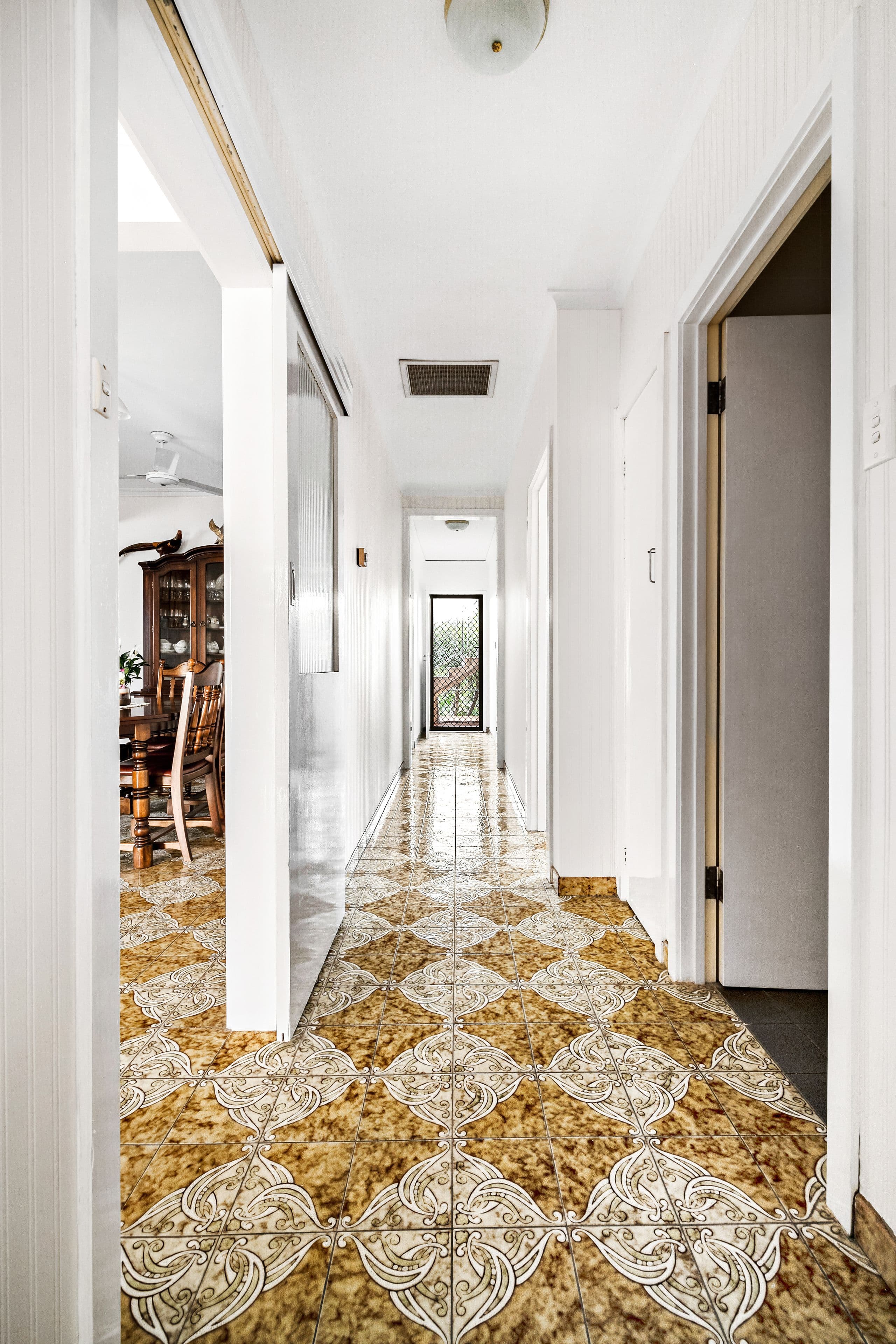 4 Irvin Court, Fawkner VIC 3060, Fawkner - Thumbnail 3