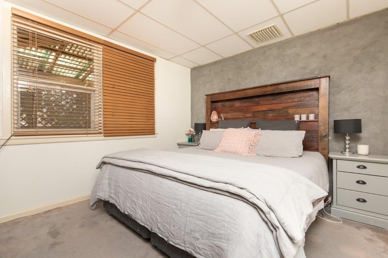 48 Regina Avenue, Cabarita VIC 3505, Cabarita - Thumbnail 6
