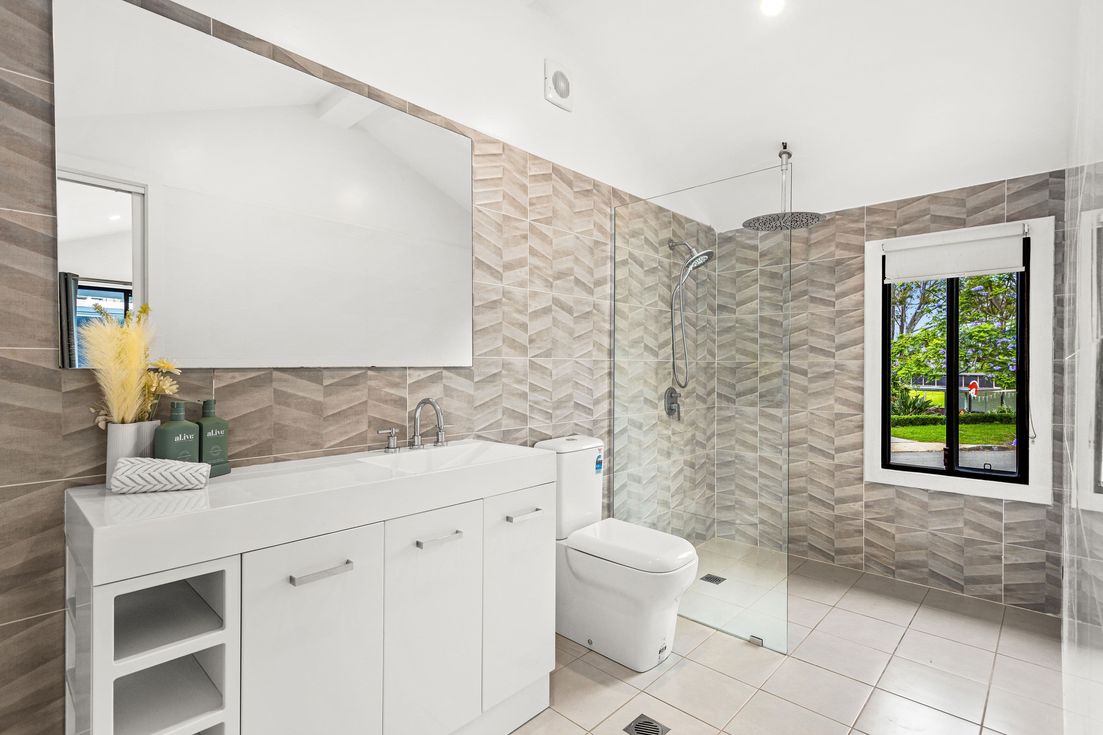 2 Loch Carron Avenue, Farmborough Heights NSW 2526, Farmborough Heights - Thumbnail 7