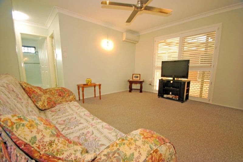 60 Poinciana Avenue, YEPPOON QLD 4703, Yeppoon - Thumbnail 5