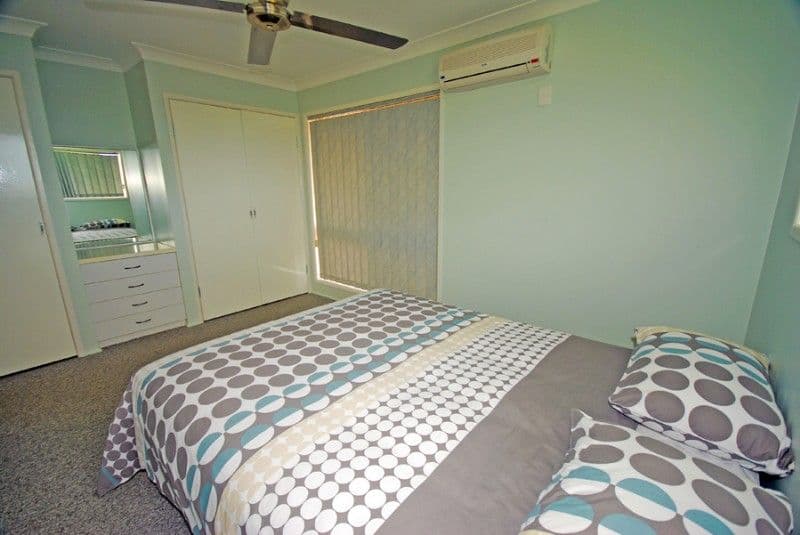 60 Poinciana Avenue, YEPPOON QLD 4703, Yeppoon - Thumbnail 6