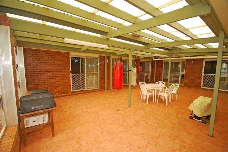 60 Poinciana Avenue, YEPPOON QLD 4703, Yeppoon - Thumbnail 8