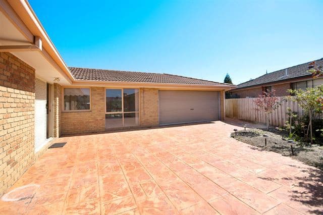 17 Ramsbury Street, CRAIGIEBURN VIC 3064, Craigieburn - Thumbnail 6