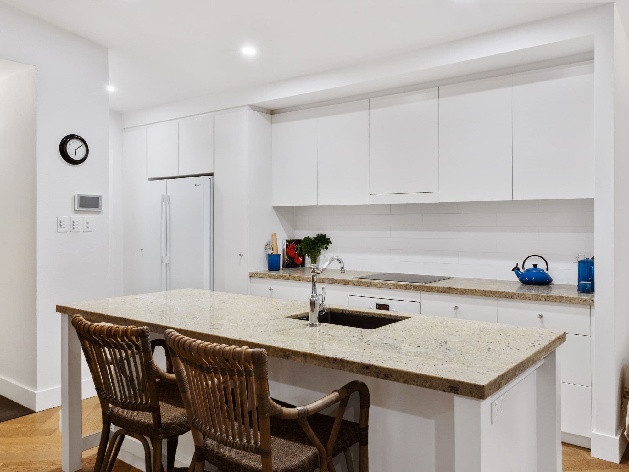 5 West King Street, Southport QLD 4215, Southport - Thumbnail 6