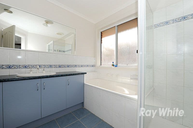 118 McGregor Road, PAKENHAM VIC 3810, Pakenham - Thumbnail 6