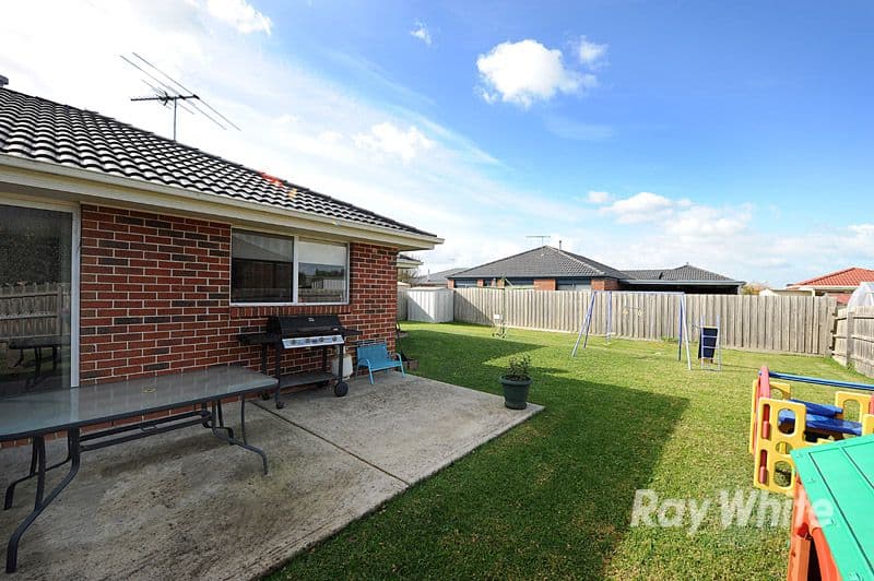 118 McGregor Road, PAKENHAM VIC 3810, Pakenham - Thumbnail 7