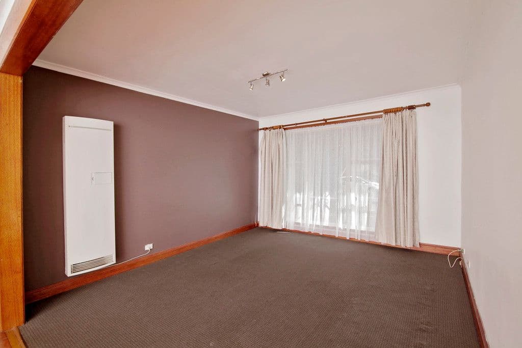95 Vermont Avenue, Corio VIC 3214, Corio - Thumbnail 3