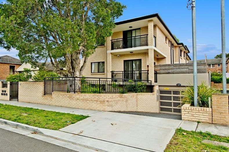 31 New Orleans Crescent, MAROUBRA NSW 2035, Maroubra - Image 1