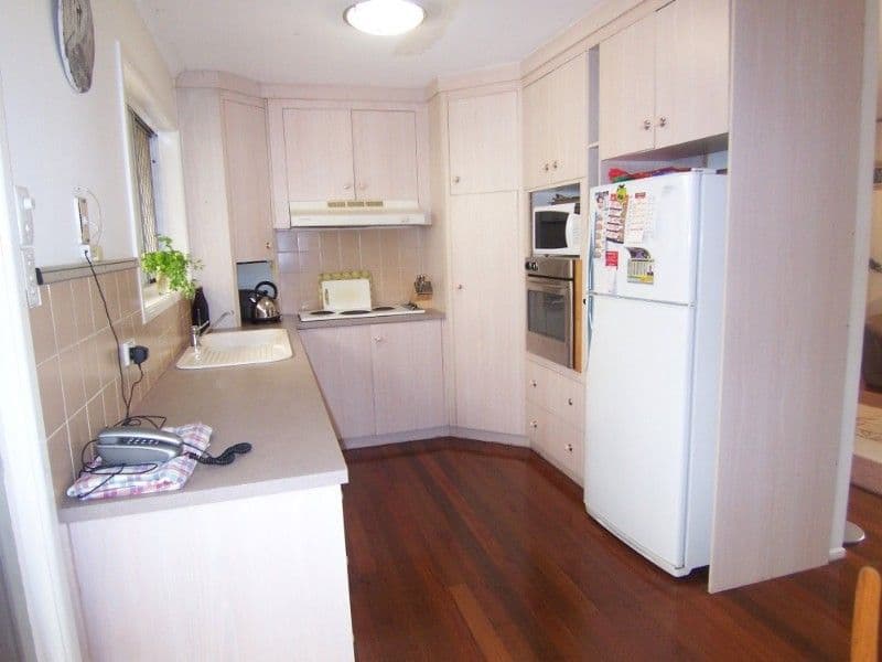 9 Laver Street, MACGREGOR QLD 4109, Macgregor - Thumbnail 4