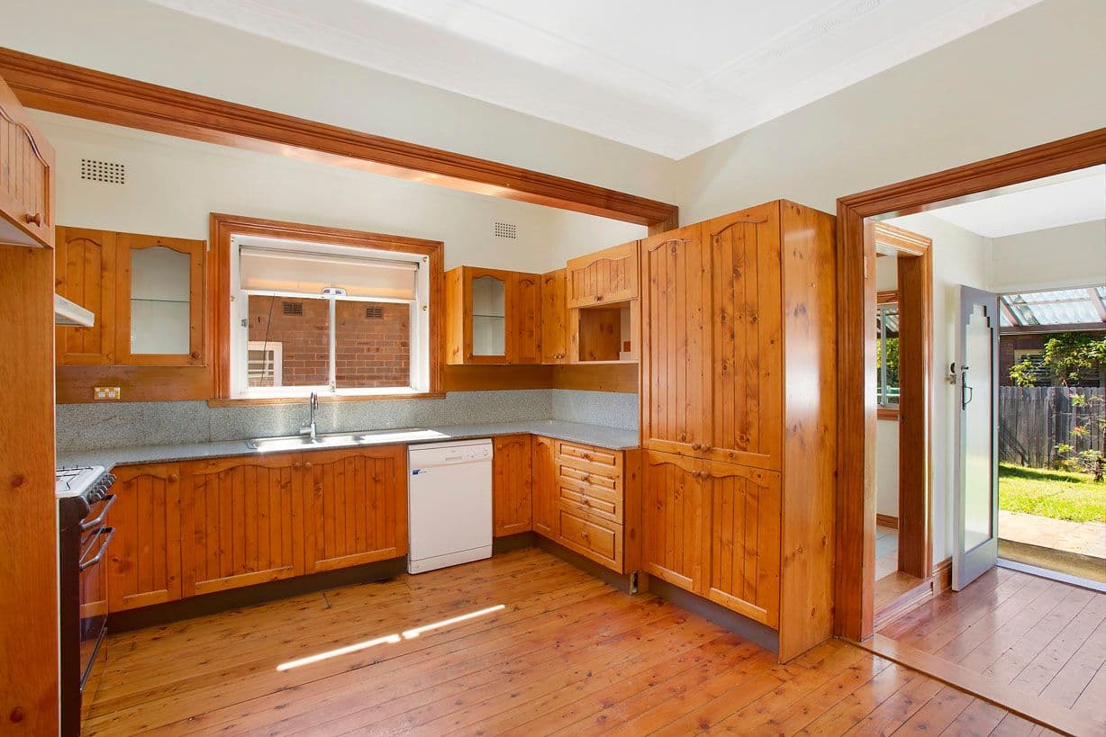 19 First Avenue, Rodd Point NSW 2046, Rodd Point - Thumbnail 4