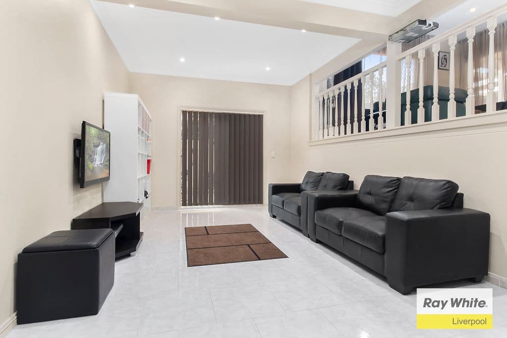 4 Cusack Avenue, Casula - Thumbnail 6