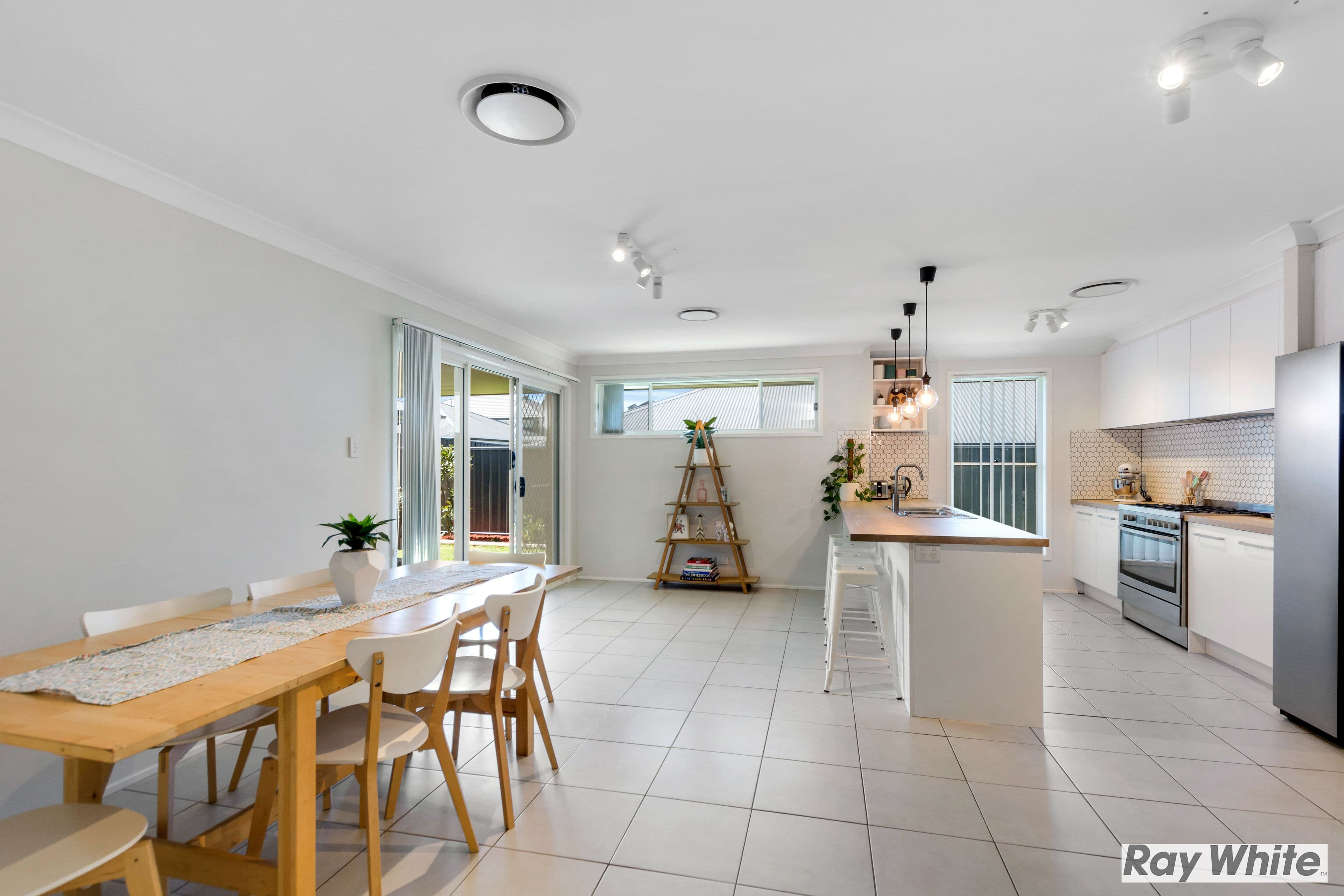 34 Flemmings Crescent, Horsley NSW 2530, Horsley - Thumbnail 5