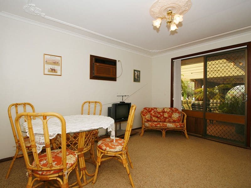 49 Dutton Crescent, HAMERSLEY WA 6022, Hamersley - Thumbnail 5
