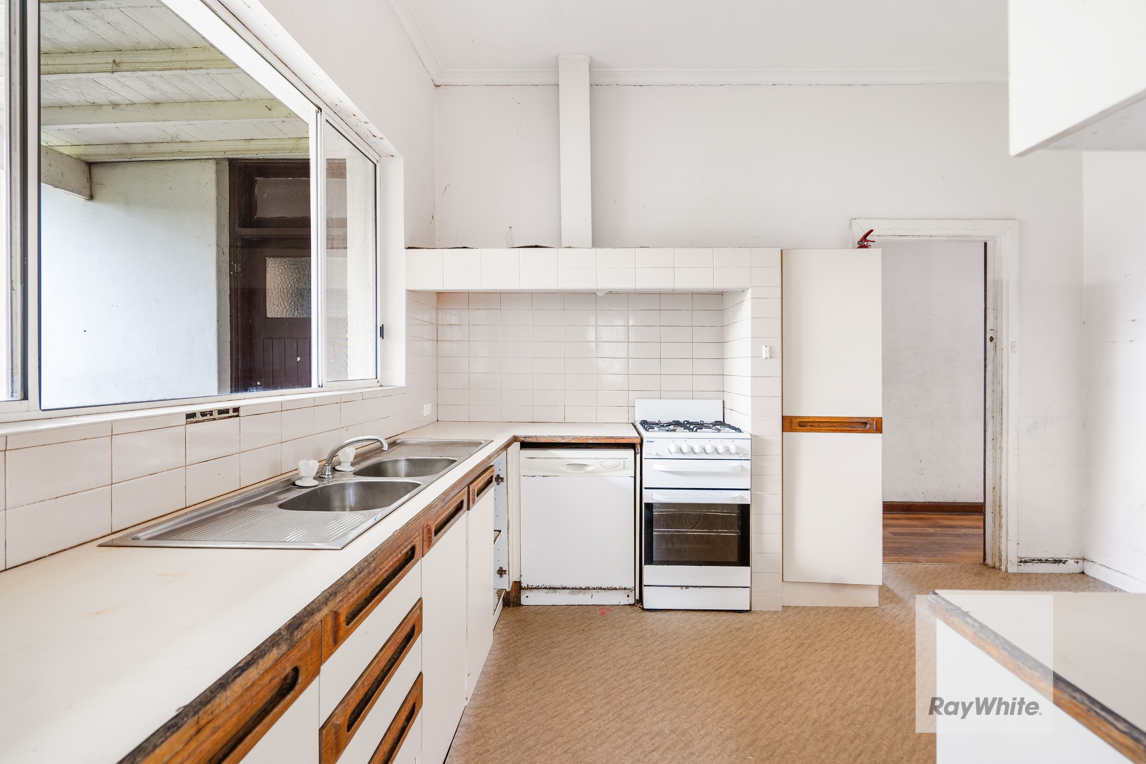 7 Hume Street, Deer Park VIC 3023, Deer Park - Thumbnail 2
