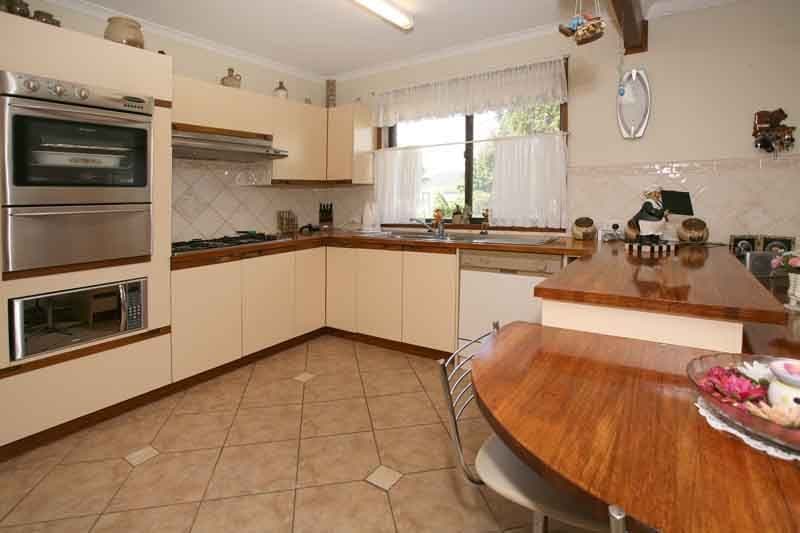 22 Roberts Avenue, MULGRAVE VIC 3170, Mulgrave - Thumbnail 3