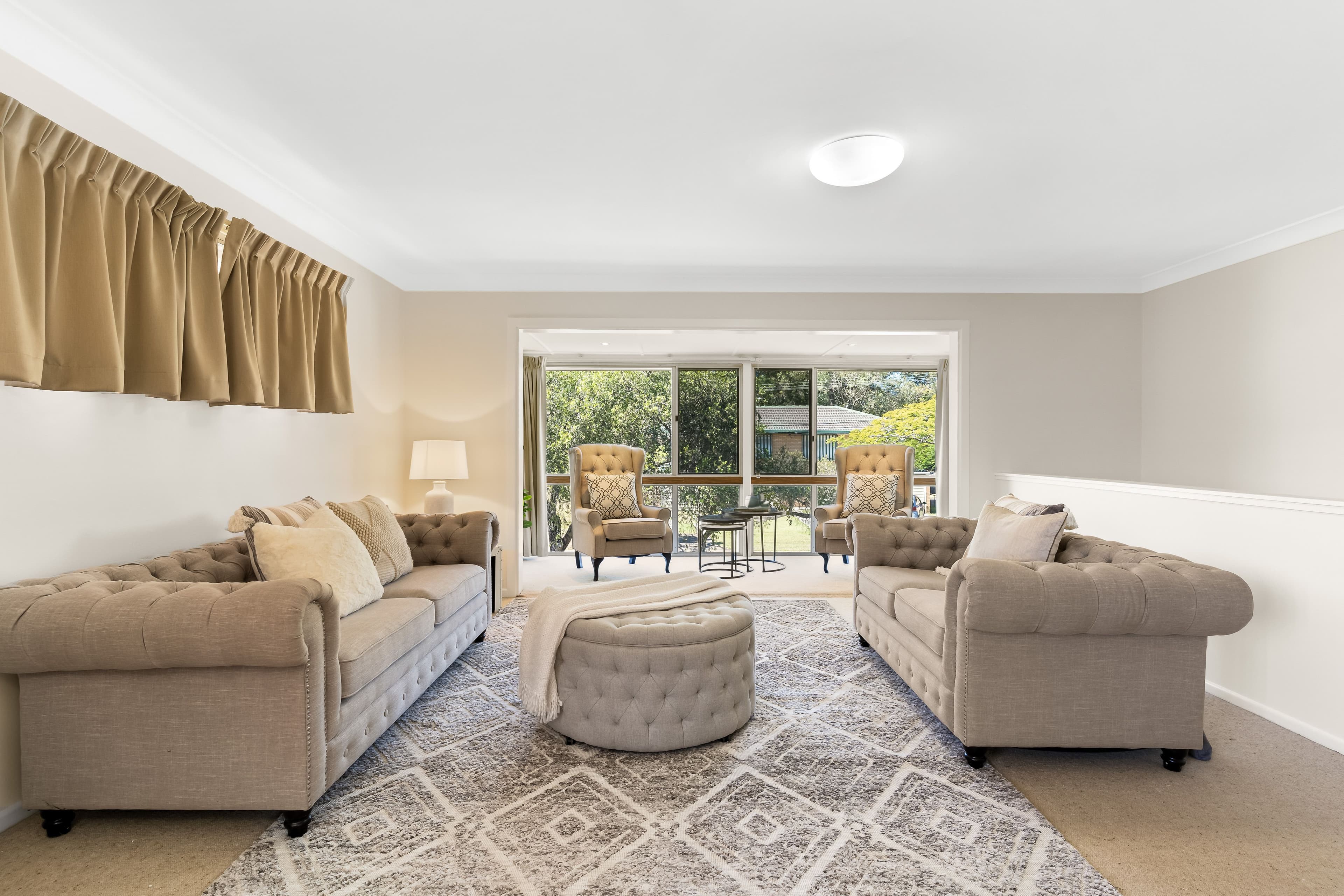 8 Bedser Street, Macgregor QLD 4109, Macgregor - Thumbnail 2
