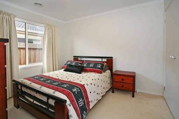 24 Semillion Place, WAURN PONDS VIC 3216, Waurn Ponds - Thumbnail 8