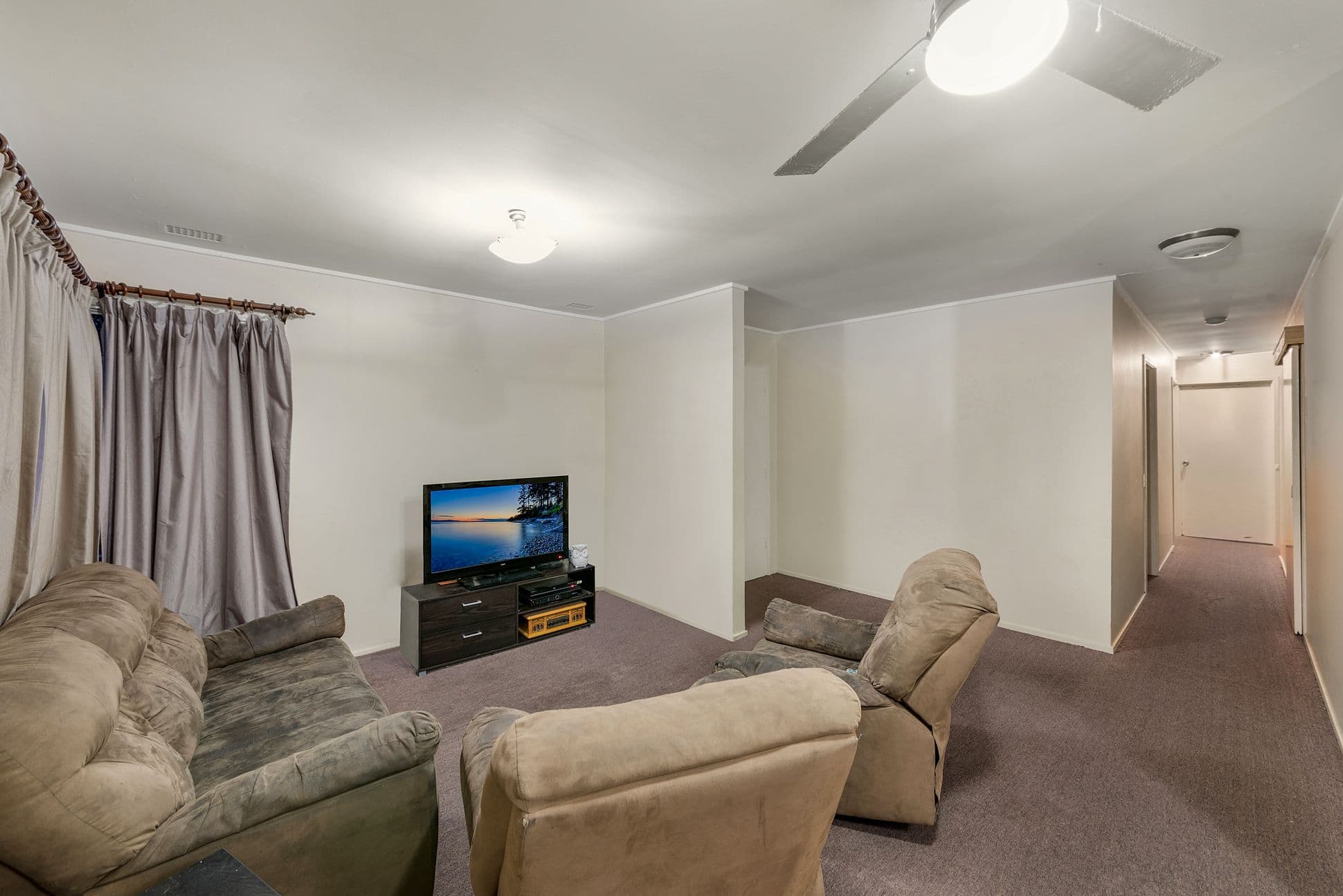 Bradbury NSW 2560, Bradbury - Thumbnail 2