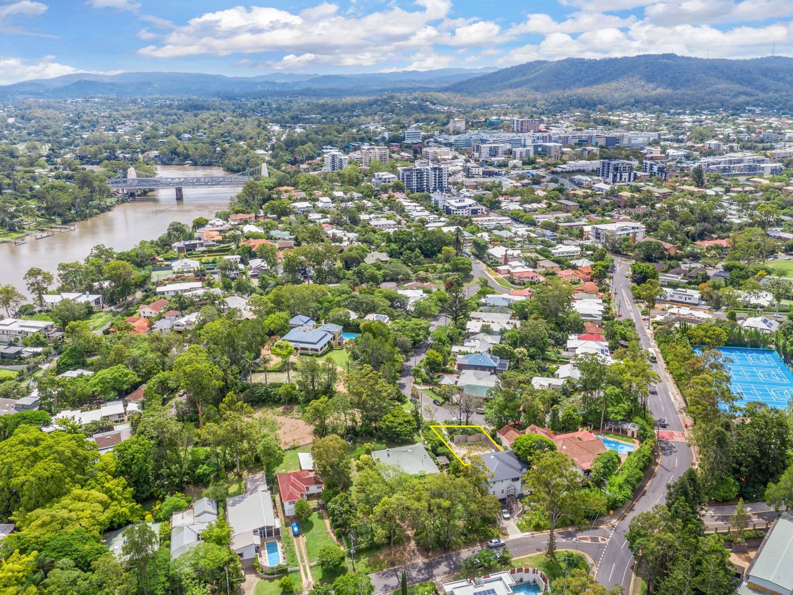 63 Dennis Street, Indooroopilly QLD 4068, Indooroopilly - Thumbnail 7