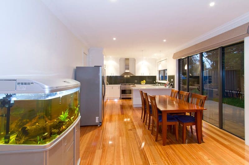 10 Macrina Street, OAKLEIGH EAST VIC 3166, Oakleigh East - Thumbnail 5