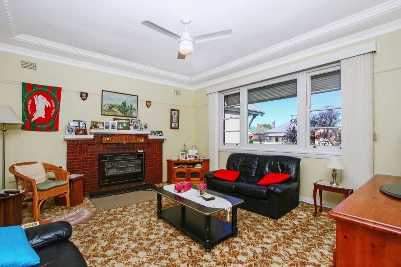 57 Bradley Street, Goulburn - Thumbnail 2