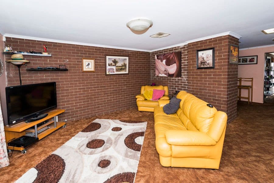 29 Tempany Way, Koondoola WA 6064, Koondoola - Thumbnail 2