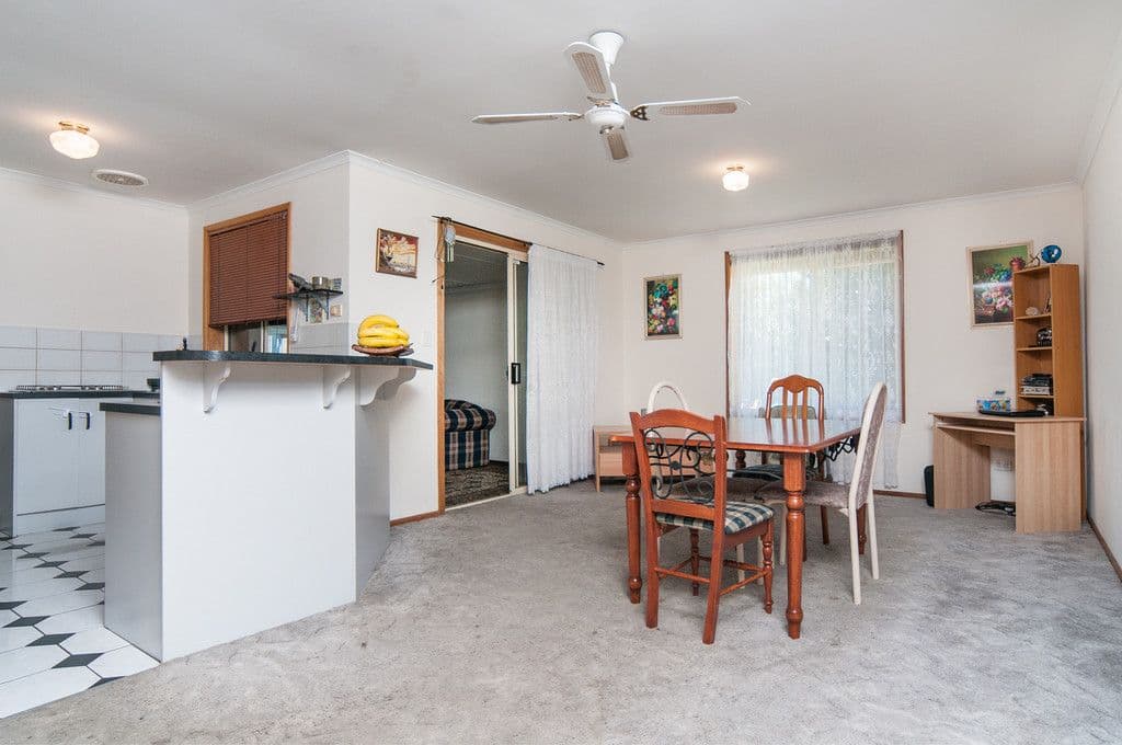 15 Cameron Road, ALDINGA BEACH SA 5173, Aldinga Beach - Thumbnail 4