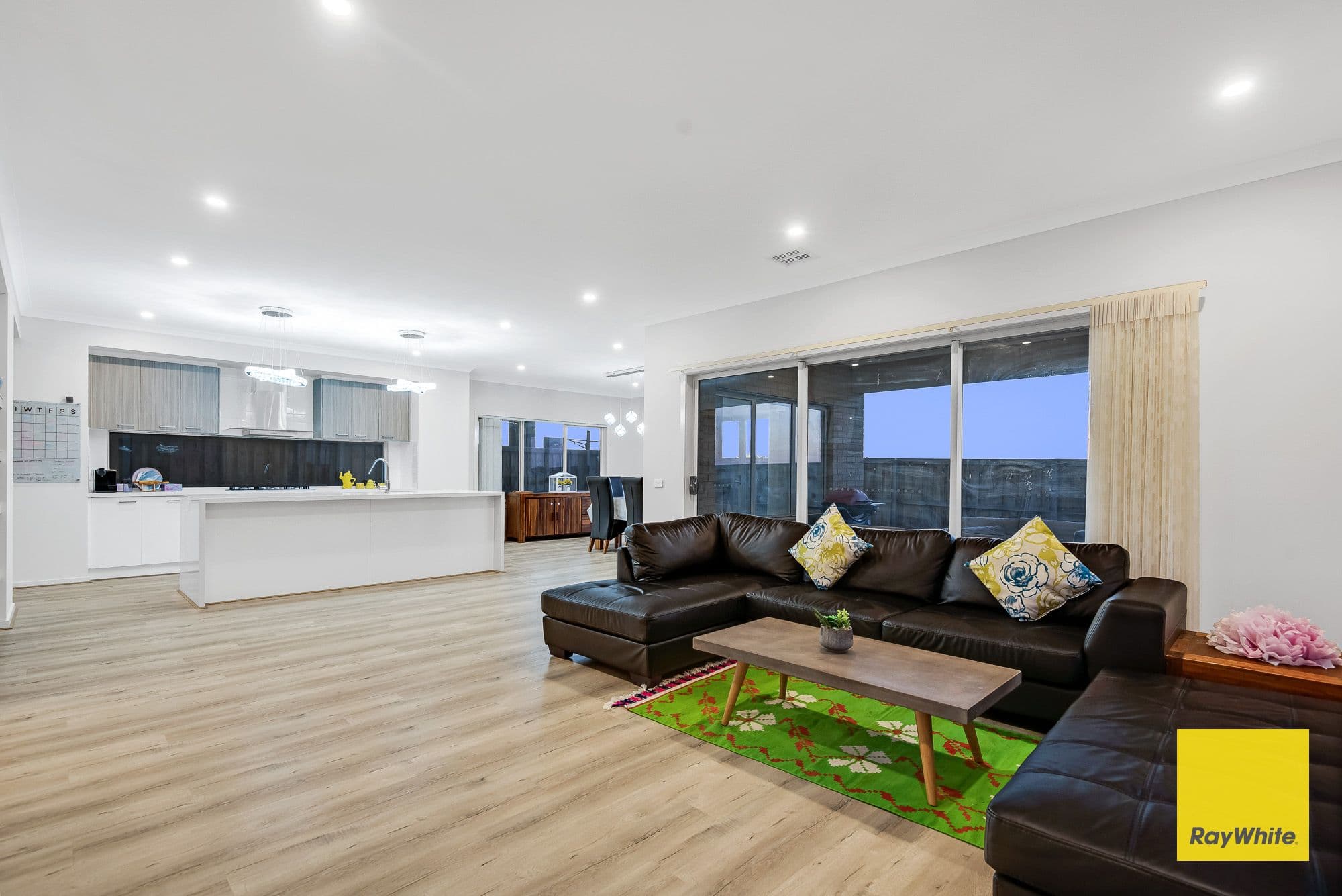 21 Woolspinner Crescent, Wyndham Vale VIC 3024, Wyndham Vale - Thumbnail 8