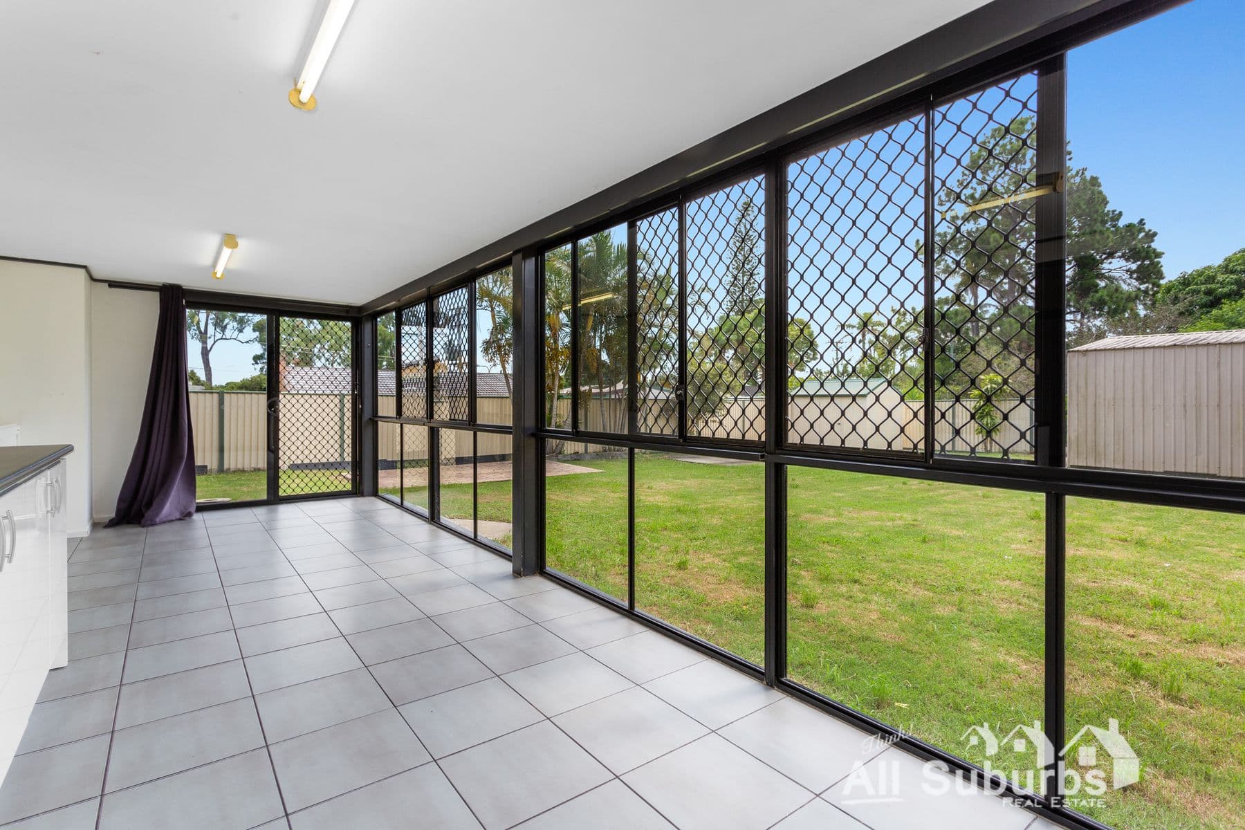 4 Coachwood Street, Crestmead QLD 4132, Crestmead - Thumbnail 2