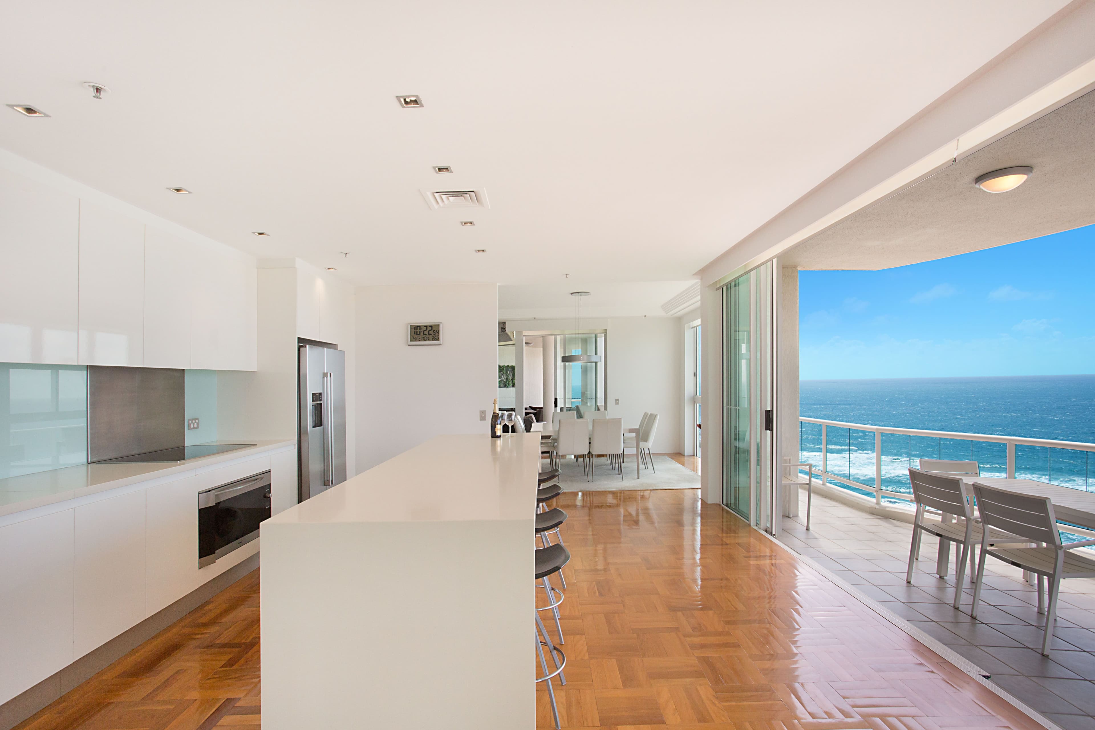 114 'Carmel By The Sea' 177 Old Burleigh Road, Broadbeach QLD 4218, Broadbeach - Thumbnail 2