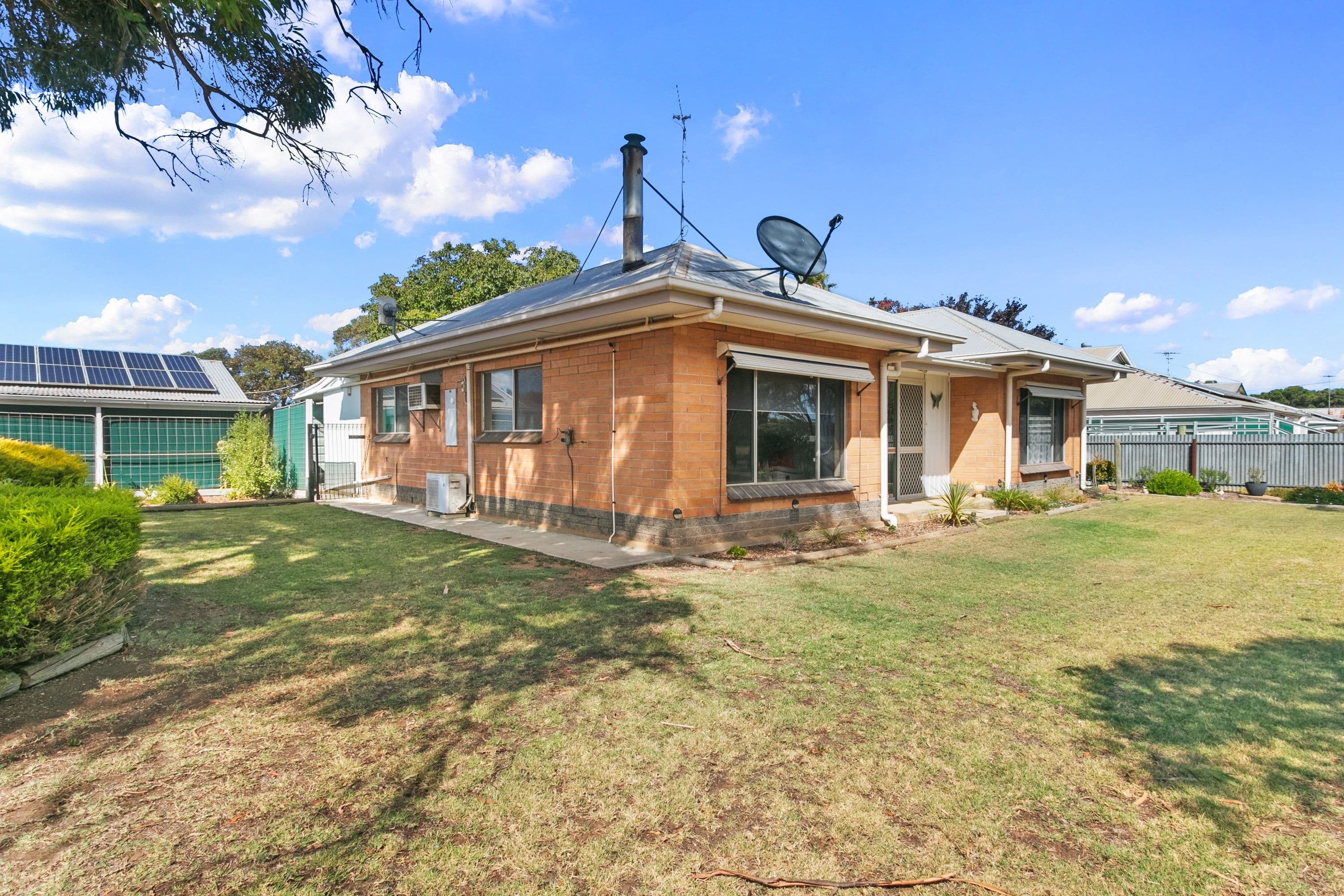 17 North Terrace, Maitland SA 5573, Maitland - Image 1