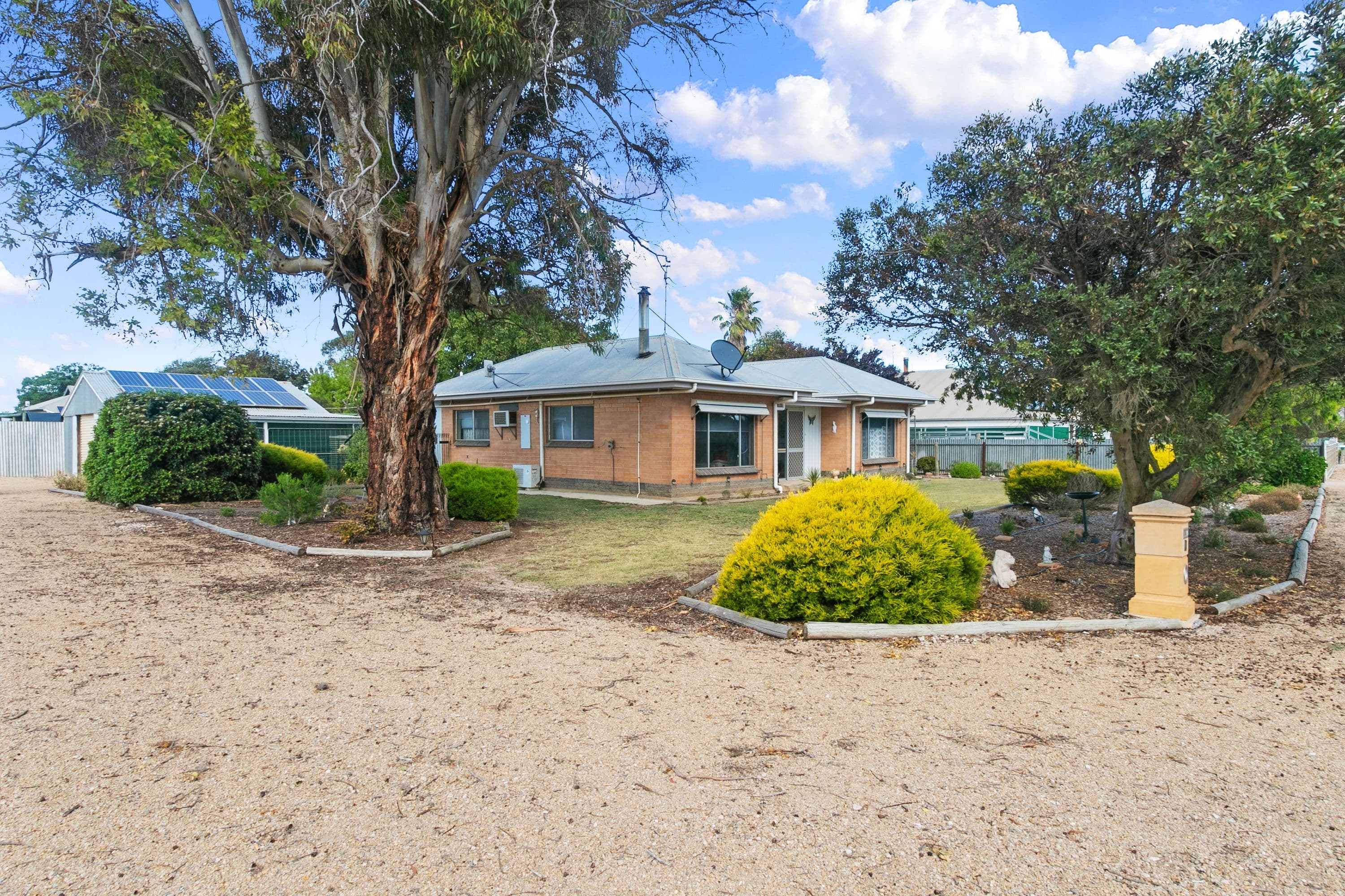 17 North Terrace, Maitland SA 5573, Maitland - Thumbnail 2