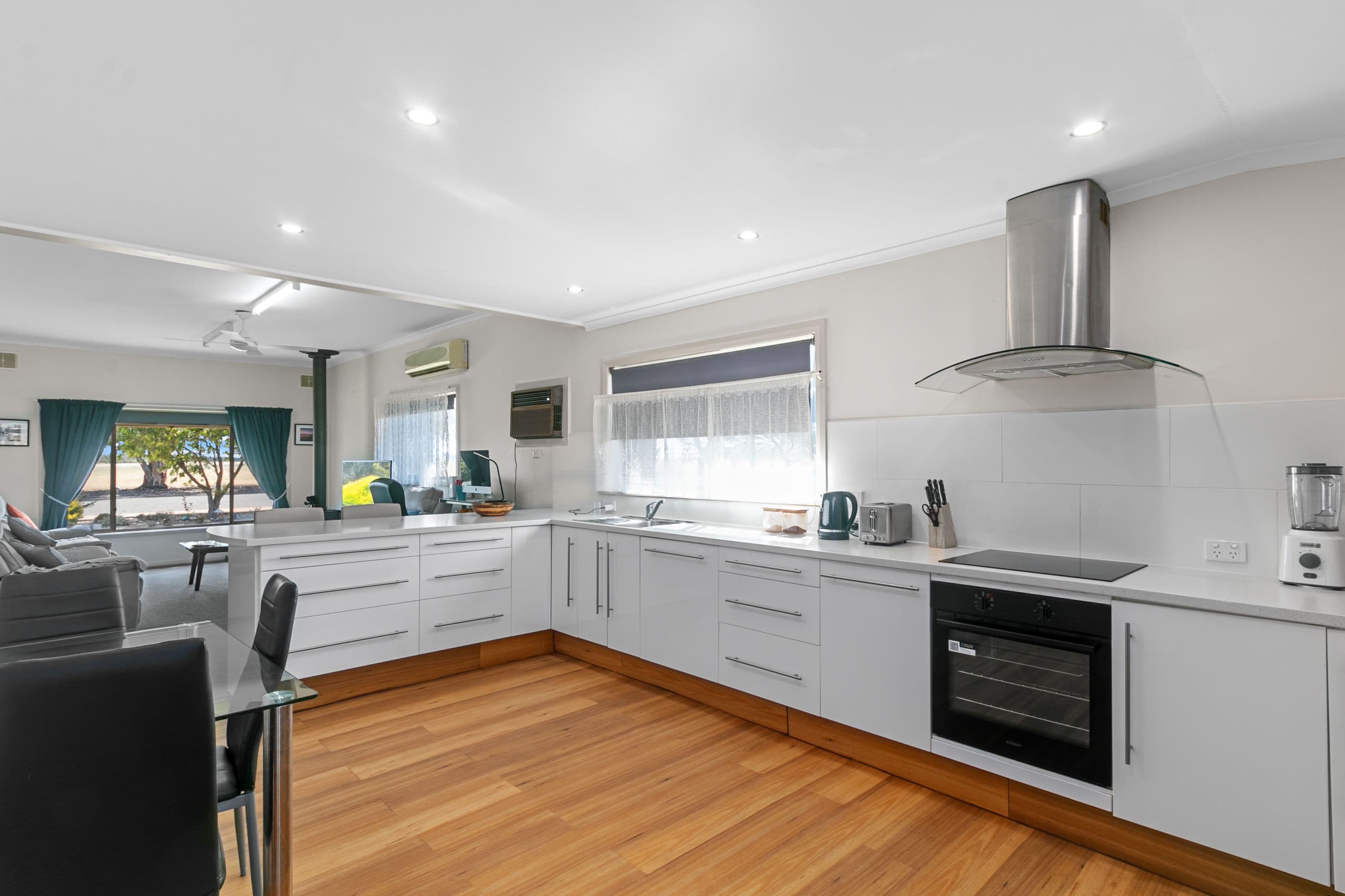 17 North Terrace, Maitland SA 5573, Maitland - Thumbnail 6
