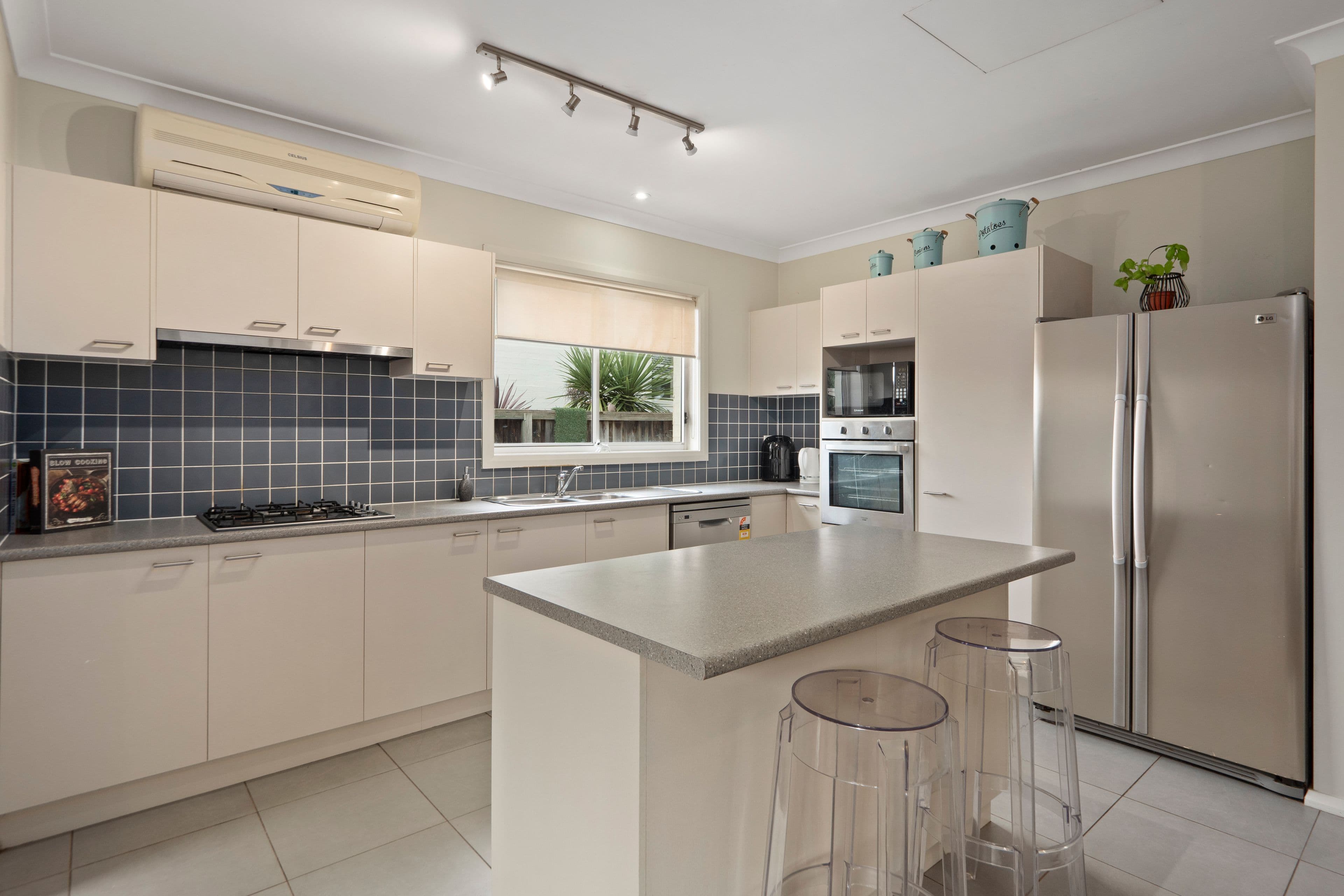 25 Upton Street, Stanhope Gardens NSW 2768, Stanhope Gardens - Thumbnail 3