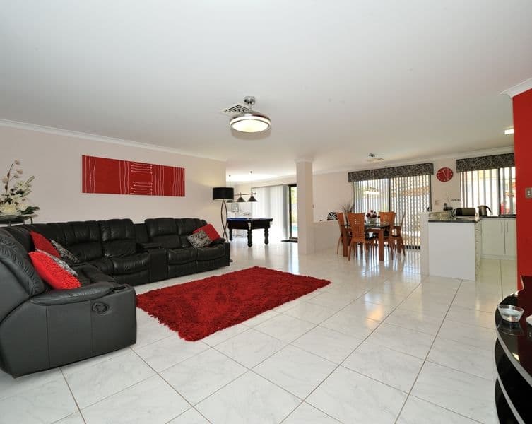 25 Eiffel Crescent, PORT KENNEDY WA 6172, Port Kennedy - Thumbnail 3