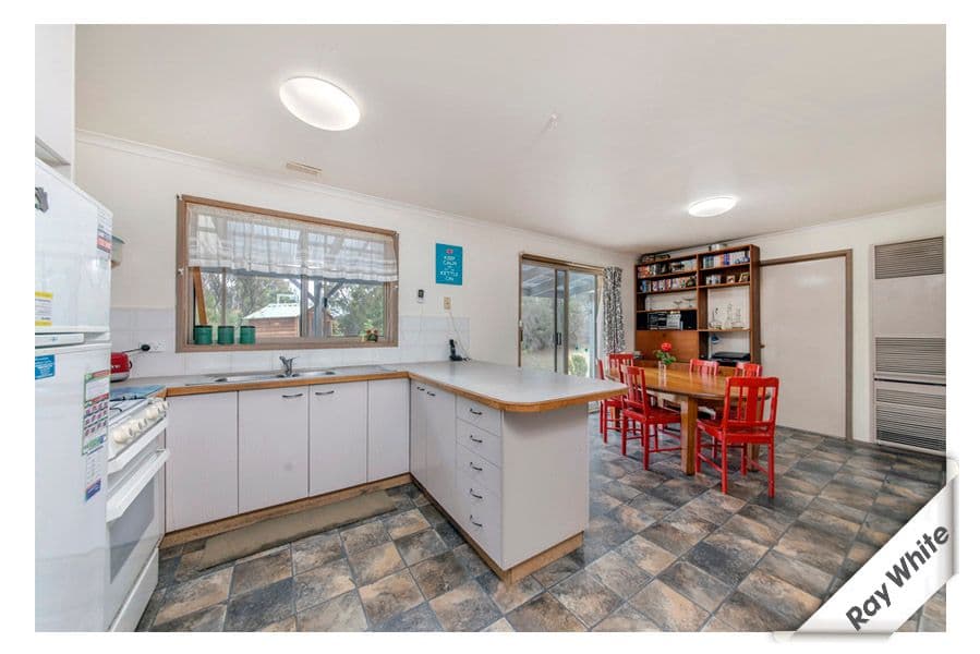73 Pennington Crescent, CALWELL ACT 2905, Calwell - Thumbnail 4